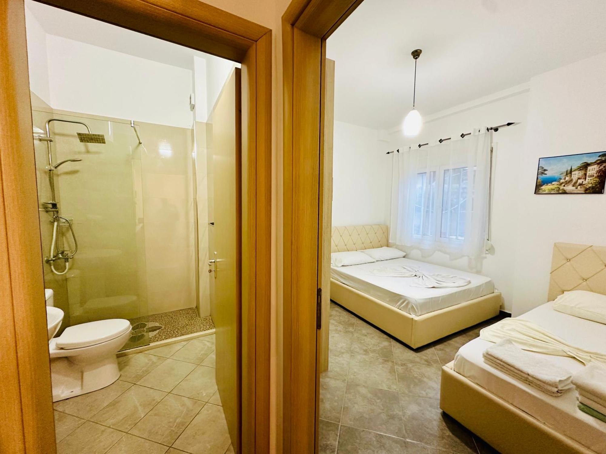 Jico Travel - Erjon Apartments Vlorë 객실 사진