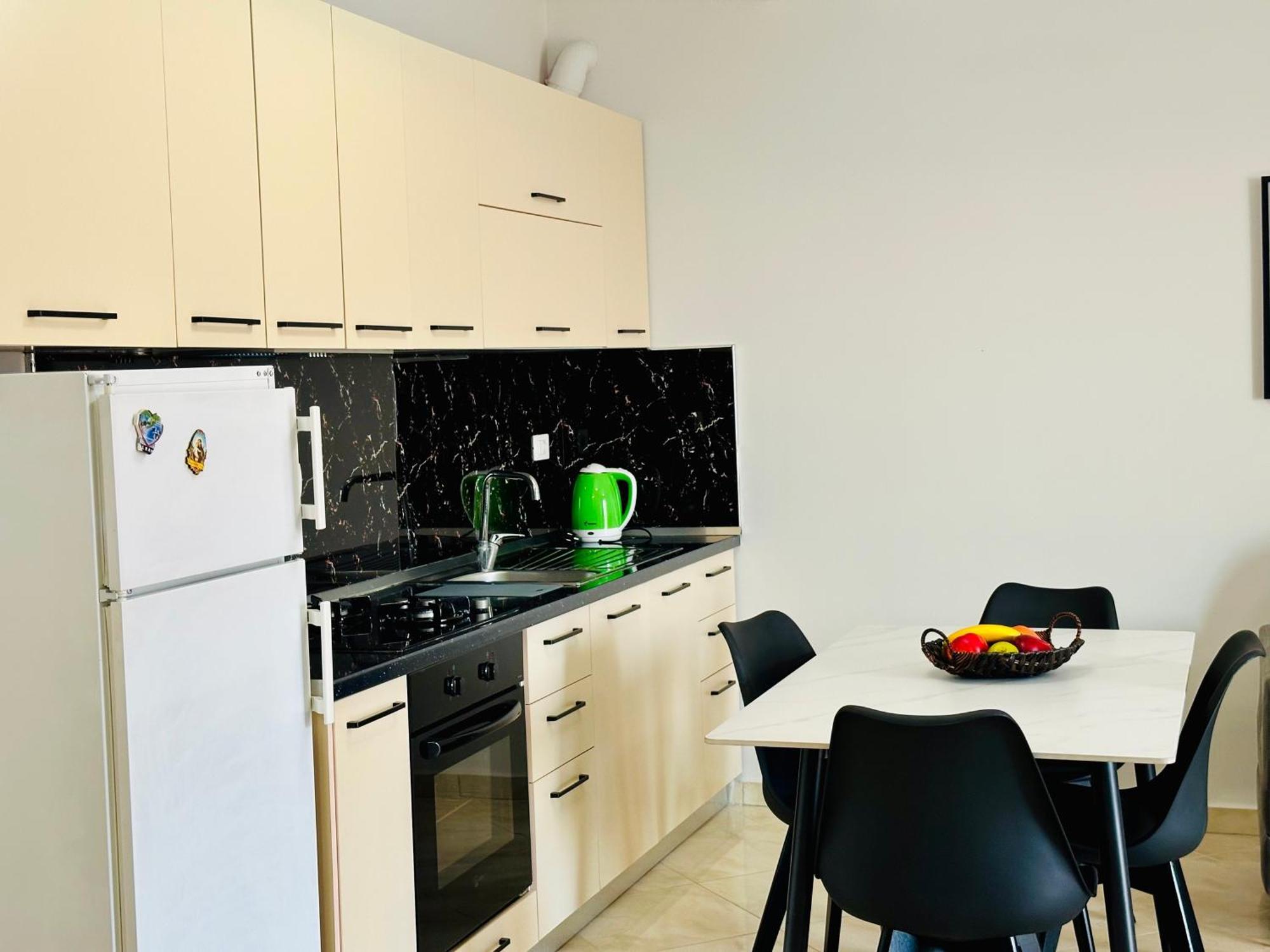 Jico Travel - Erjon Apartments Vlorë 객실 사진