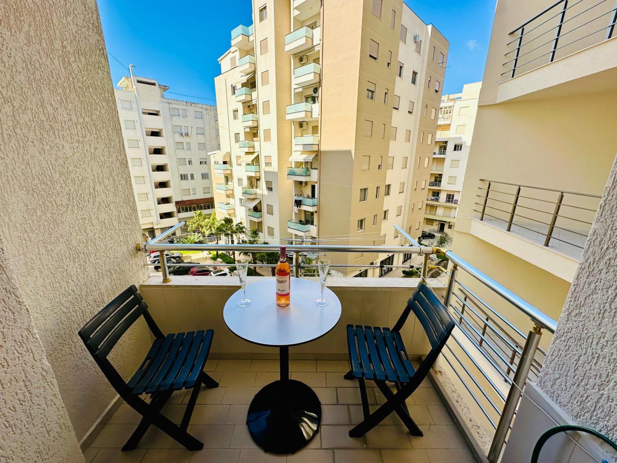 Jico Travel - Erjon Apartments Vlorë 객실 사진