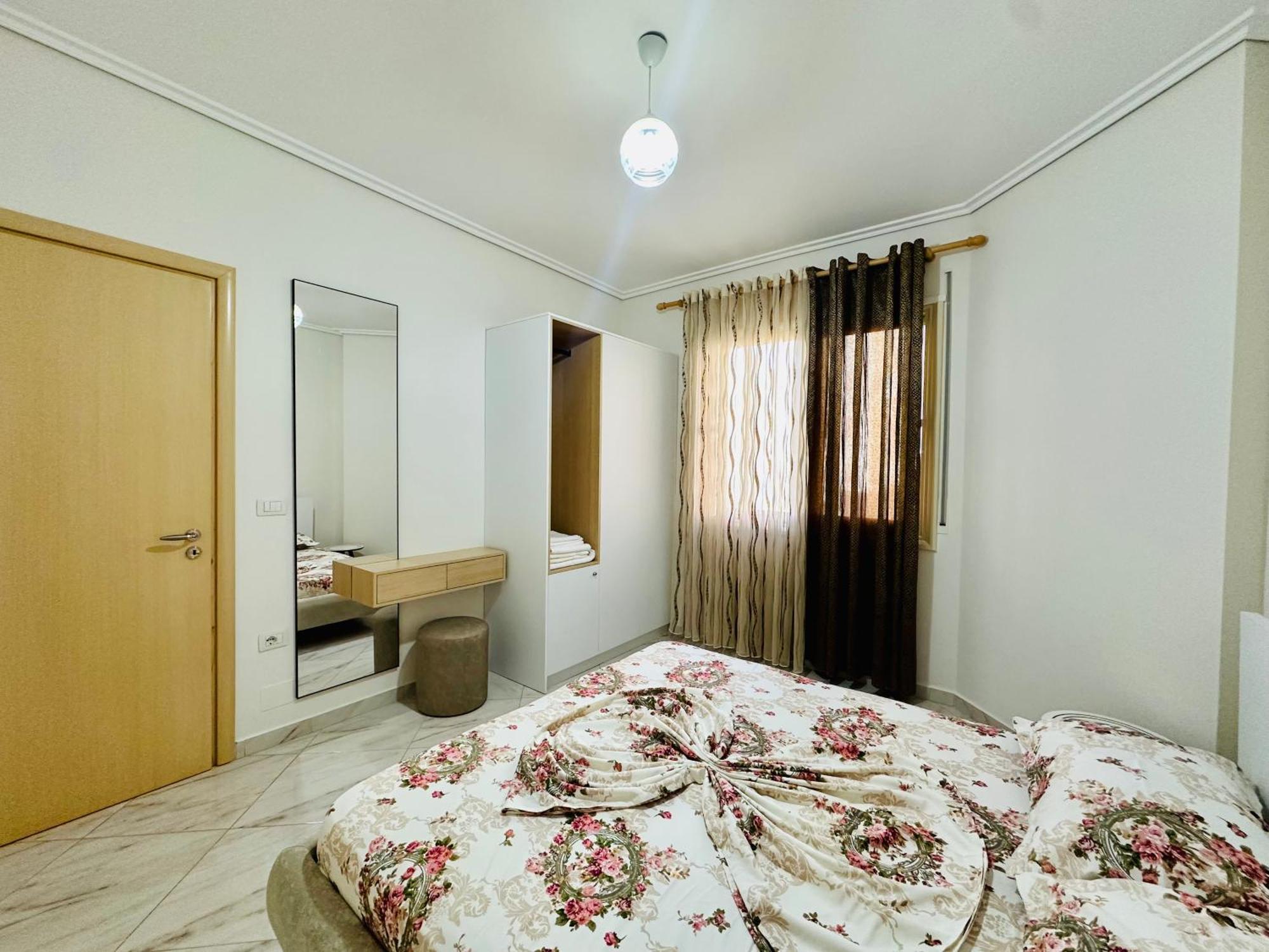 Jico Travel - Erjon Apartments Vlorë 외부 사진