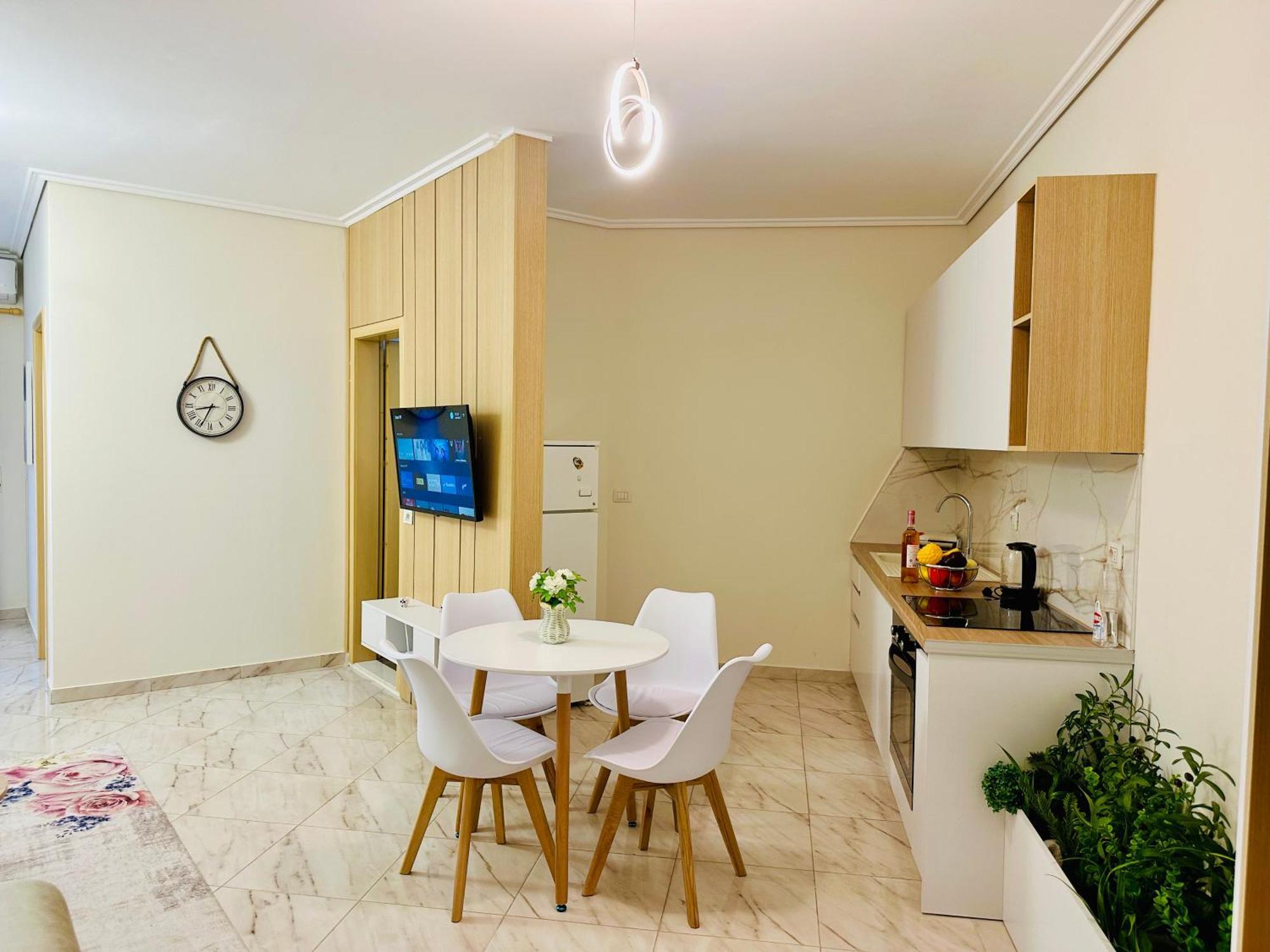 Jico Travel - Erjon Apartments Vlorë 객실 사진