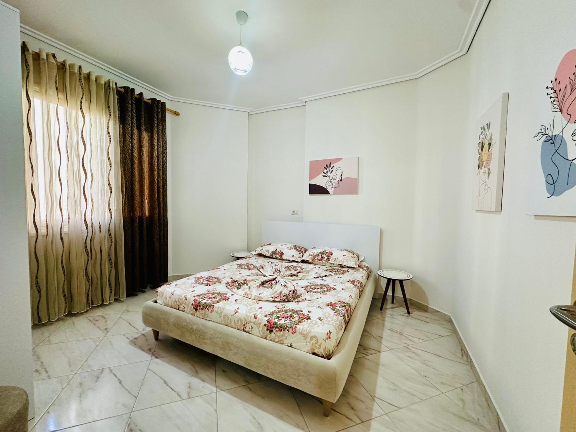 Jico Travel - Erjon Apartments Vlorë 객실 사진